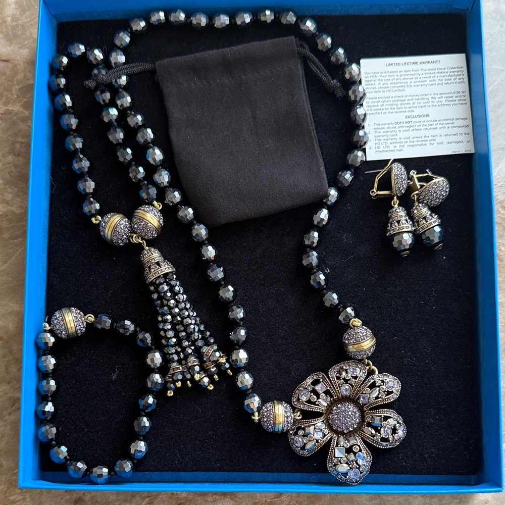 Heidi Daus Black and Gold Necklace Set